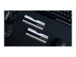 G.Skill Trident Z5 RGB 32 GB DDR5 6000 MHz atminties moduliai iš šono
