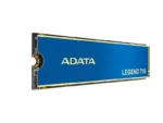 SSD LEGEND 710 M.2 2280 su matiniu paviršiumi ir etiketėmis