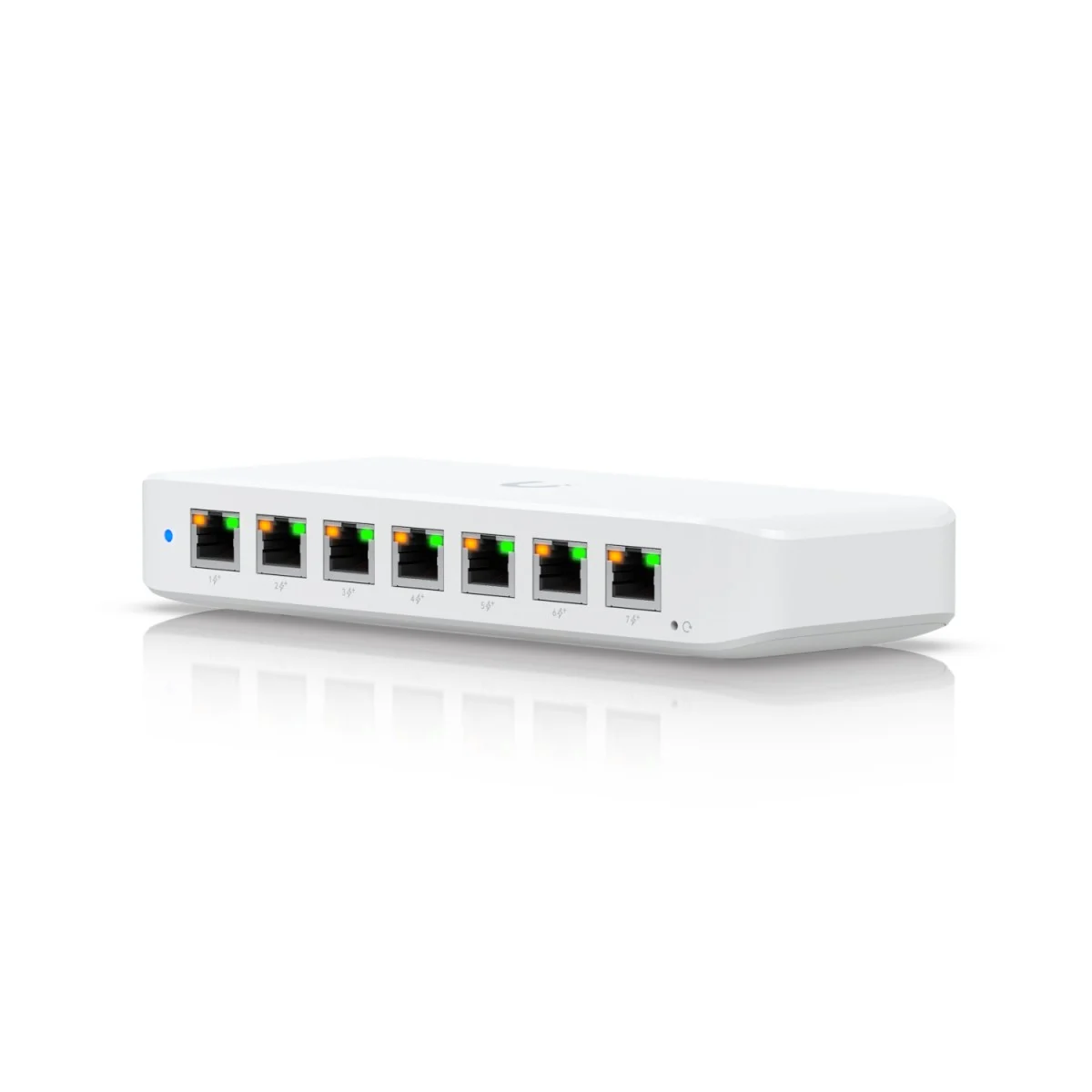 431084-usw-ultra-810084693698-0.webp Ubiquiti Switch USW-Ultra Managed L2 Rackmountable Gigabit Ethernet (copper) ports quantity 8 PoE/Poe+ ports quantity 7