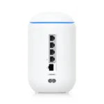 Ubiquiti Dream Router 7 su matmenimis: 184.1 mm aukščio ir 110 mm pločio