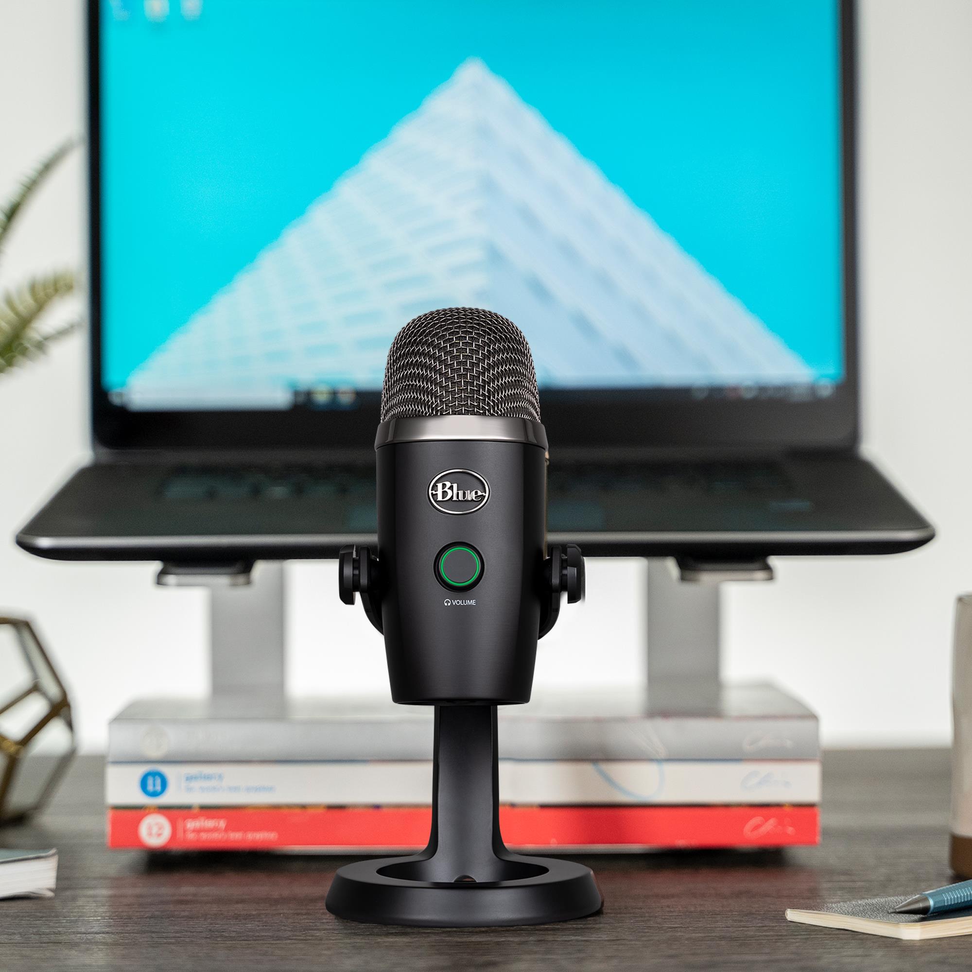 8234da26-e85c-4714-95c8-561d75590b46 MICROPHONE BLUE YETI NANO/BLACK 988-000401 LOGITECH
