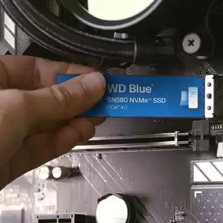 e6f92633-6adc-44ad-b23e-261e20d544fc SSD PCIE G4 M.2 NVME 1TB SN580/BULK BLUE WDS100T3B1E WDC