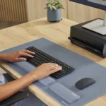 Fellowes Breyta Keyboard Wrist Rest Marine