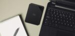 External HDD WESTERN DIGITAL Elements Portable SE 2000 GB Colour Black WDBEPK0020BBK-WESN