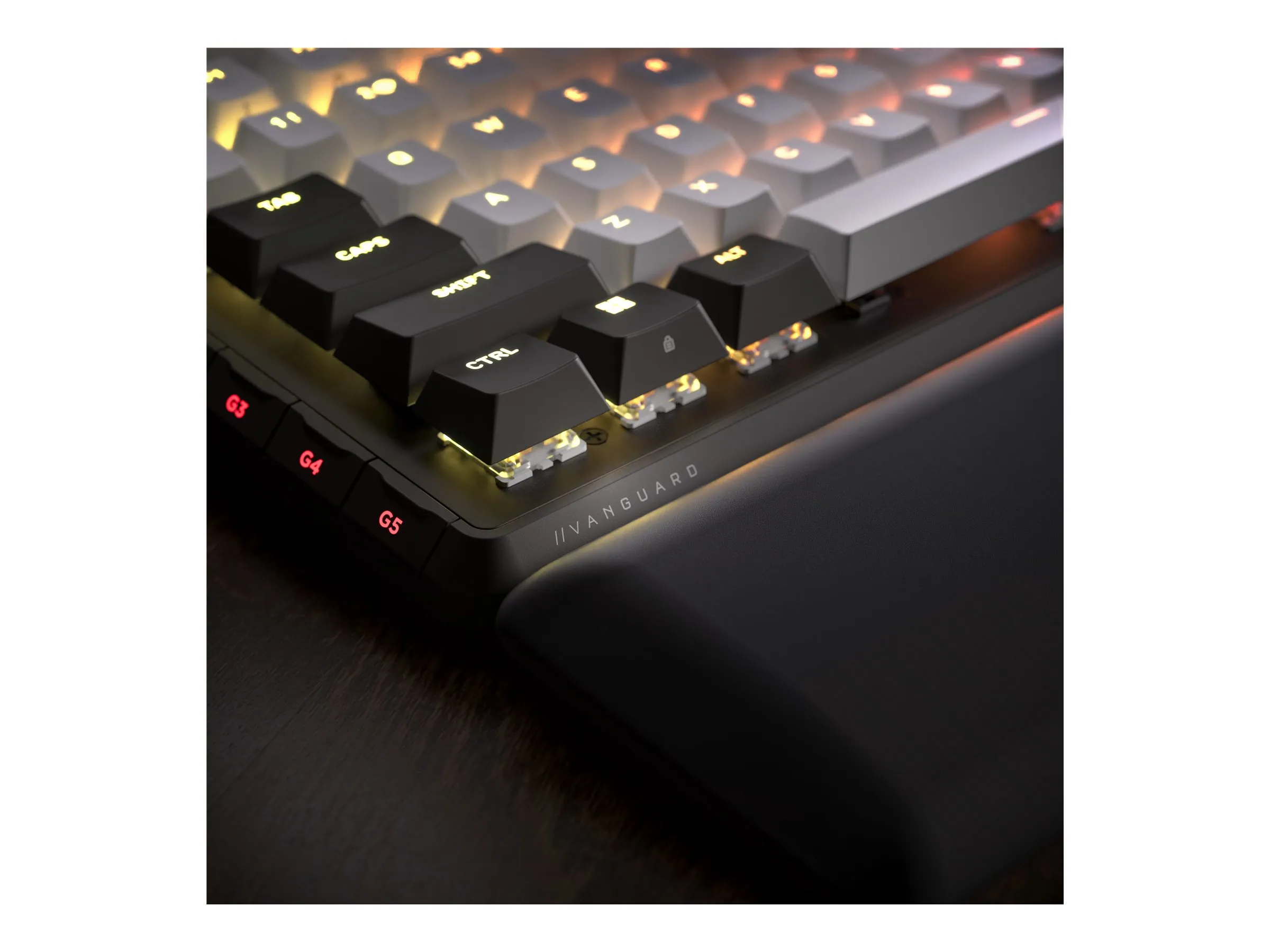 also-ch-91e901e-na CORSAIR VANGUARD 96 Mechanical Gaming Keyboard CORSAIR MLX Plasma