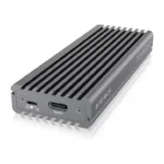 SSD korpusas ICY BOX IB-1817M-C31, šoninis vaizdas su M.2 jungtimi
