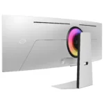 Monitorius Samsung G95SC, matomas iš šono, su USB prievadais