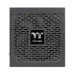 Thermaltake Toughpower PF3 maitinimo blokas, šoninis vaizdas su jungtimis