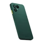 Fairphone The (Gen 6) su matiniu paviršiumi, užfiksuotas iš šono