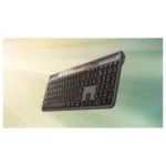 Klaviatūra Logitech Signature Slim Solar+ K980, matoma iš viršaus, QWERTZ išdėstymas