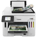 Canon MAXIFY GX7150 spausdintuvas, matomas iš šono, su atidarytu popieriaus dėklu