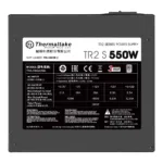 Maitinimo blokas Thermaltake TR2 S 550W, matomas iš šono su kabelių jungtimis