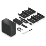 Ubiquiti UNAS 4, vaizdas iš šono su atidarytomis HDD dėžėmis