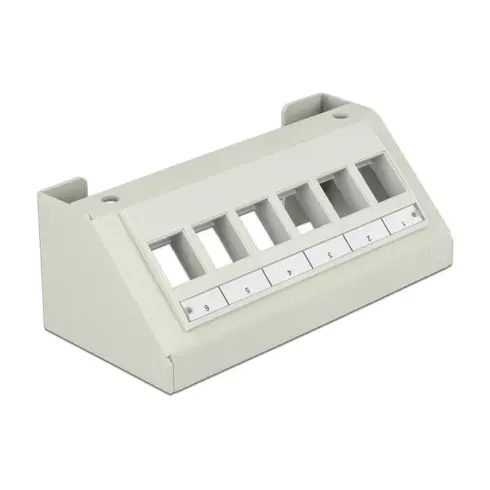 Komutacinė panelė DeLOCK 86218