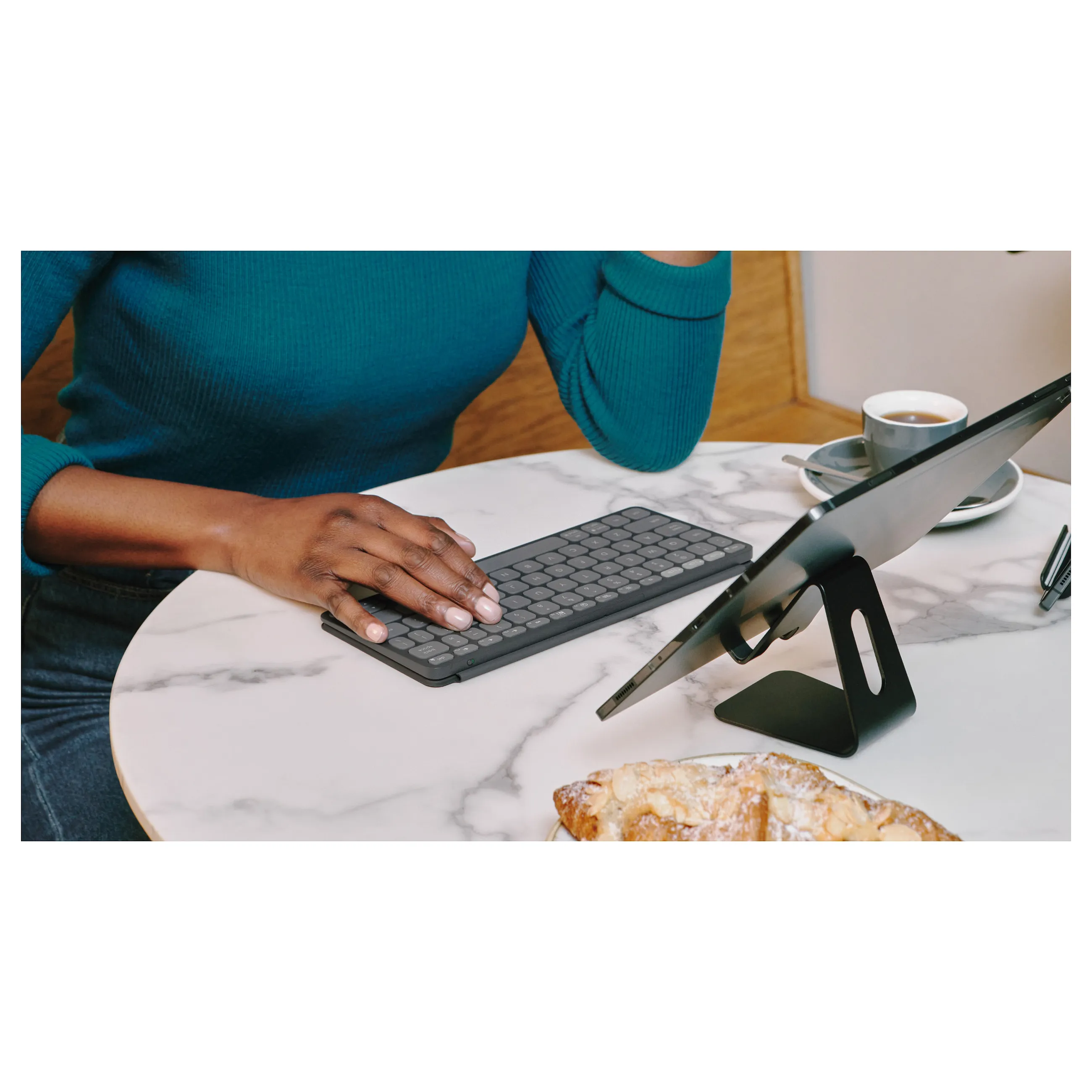 Logitech Keys-To-Go 2 Logitech Keys-To-Go 2