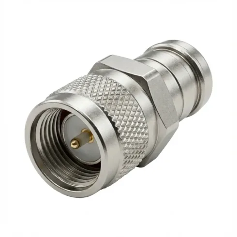 Antena Poynting Antennas Zubehör Adapter A-ADPT-048 SMA (F) zu QMA (M)