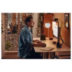 HP EliteDesk 8 Mini G1a su matiniu paviršiumi ir priekiniu įėjimu