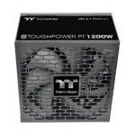 Thermaltake Toughpower PT 1200W maitinimo blokas, šoninis vaizdas su kabelių jungtimis