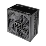Thermaltake Toughpower PT 1200W maitinimo blokas, šoninis vaizdas su jungtimis