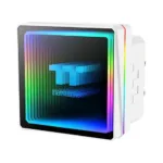 Thermaltake TH360 V3 ARGB, artimiausias vaizdas su kvadratine siurbimo galva