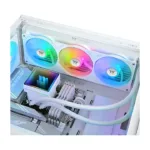 Thermaltake TH360 V3 ARGB, artimiausio kampo vaizdas su kvadratiniu siurbliu