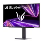 LG 27GX704A-B monitorio ekranas iš šono, rodo VESA tvirtinimo taškus