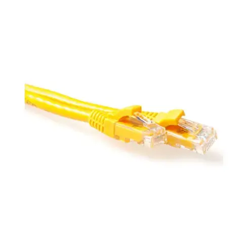 Tinklo kabelis ACT Yellow 15 meter U/UTP CAT6A patch cable snagless with RJ45 connectors (IB2815)