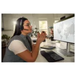 HP Poly Voyager Focus 2 ausinės su USB-C adapteriu ir įkrovimo stovu