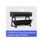HP Designjet T850 spausdintuvas, matomas iš šono su atidarytu popieriaus padėklu